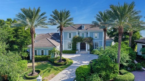 560 Harbor Point Rd, LONGBOAT KEY, FL, 34228-3504 | Card Image
