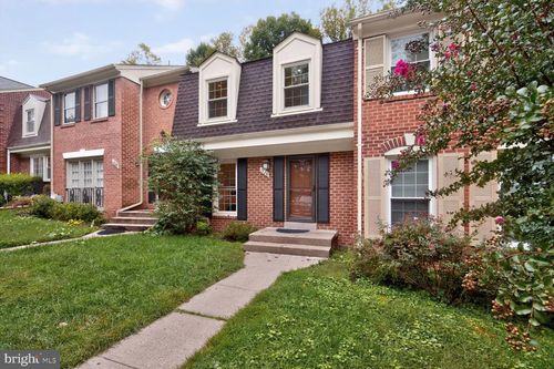7328 Greentree Rd, BETHESDA, MD, 20817-1552 | Card Image