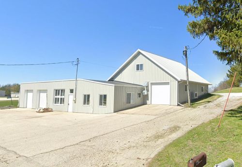 W795 Armstrong Road, Osceola, WI, 53019 | Card Image