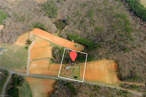4 Old Mill Rd, Pinnacle, NC, 27043 | Card Image