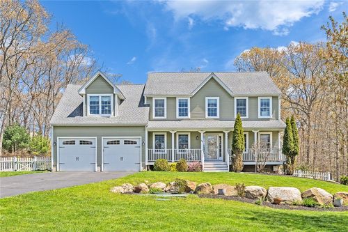 63 Clearview Dr, Richmond, RI, 02892-1013 | Card Image