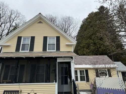 34 School St, Proctor, VT, 05765-1044 | Card Image