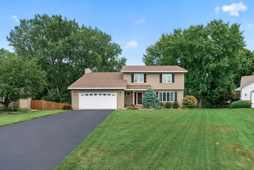 13640 Gardenia Path, Apple Valley, MN, 55124-7649 | Card Image