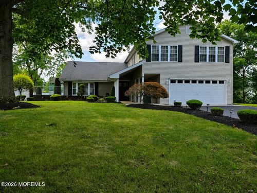 22 Ethan Allen Rd, Freehold, NJ, 07728-3357 | Card Image
