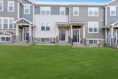 416 Red Oak Cir, Volo, IL, 60020-3227 | Card Image