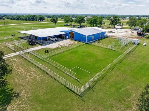 125B Rolling Bend Rd, Alvord, TX, 76225-2003 | Card Image
