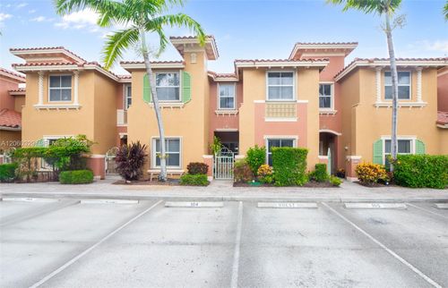806 Sw 143rd Ter, Pembroke Pines, FL, 33027-6149 | Card Image