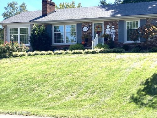 10003 Silverwood Ln, Louisville, KY, 40272-2959 | Card Image