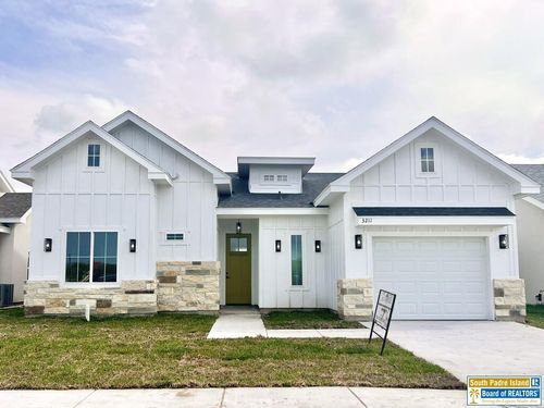 3211 Juan Castillo Ave., Port Isabel, TX, 78578 | Card Image