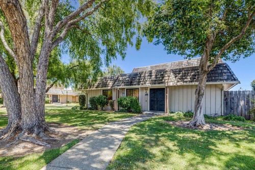 4573 Cimarron River Ct, San Jose, CA, 95136-2759 | Card Image