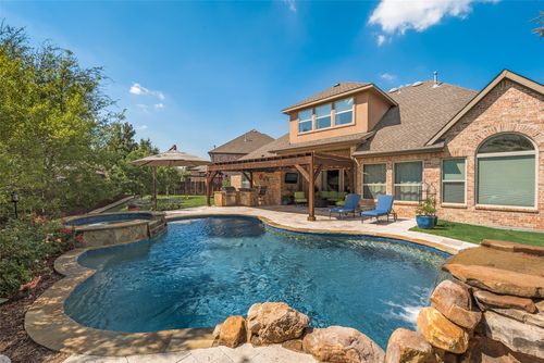 600 Splash Dr, Mckinney, TX, 75071-6419 | Card Image