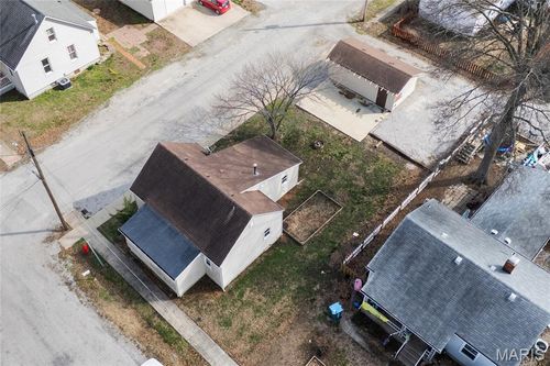 101 W Birch Street, New Baden, IL, 62265 | Card Image