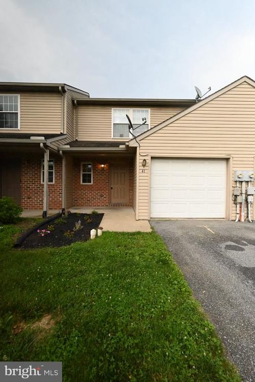 41 Stauffer Ct, LEOLA, PA, 17540-5001 | Card Image