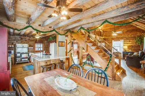 510 Marges Mountain Ln, AMISSVILLE, VA, 20106-9605 | Card Image