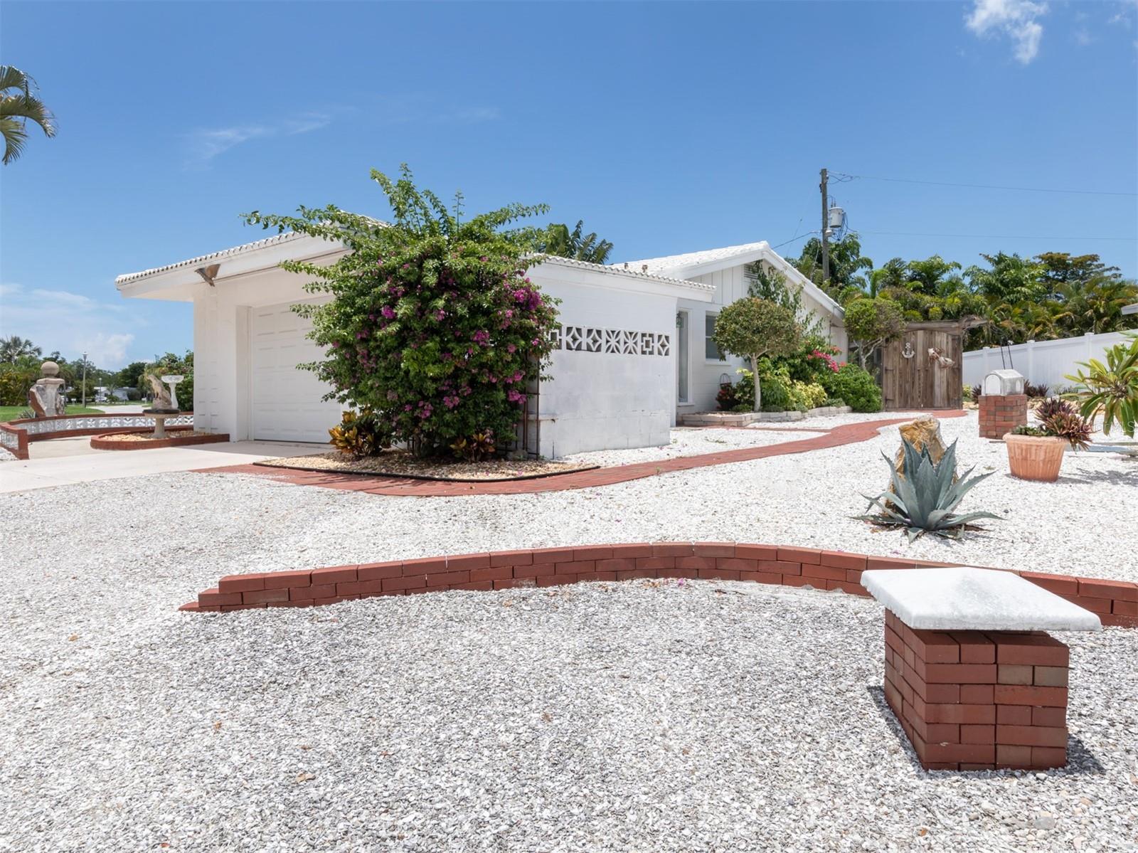 Keystone Dr, Sarasota, FL 34231