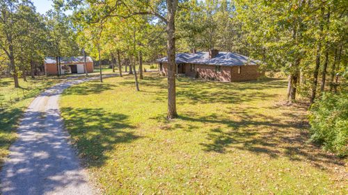 800 Country Trails Rd, Conway, MO, 65632-8600 | Card Image