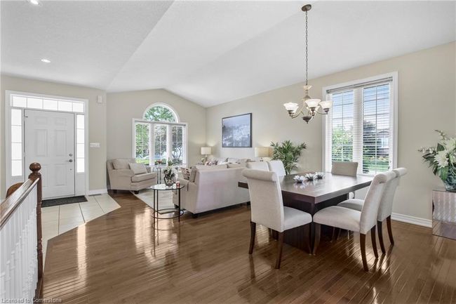 14 Mapleview Dr, House other with 2 bedrooms, 3 bathrooms and 6 parking in Hagersville ON | Image 10