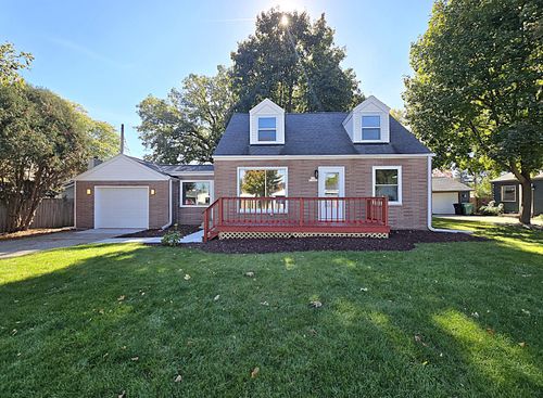 N85W17007 Lee Pl, Menomonee Falls, WI, 53051-2730 | Card Image