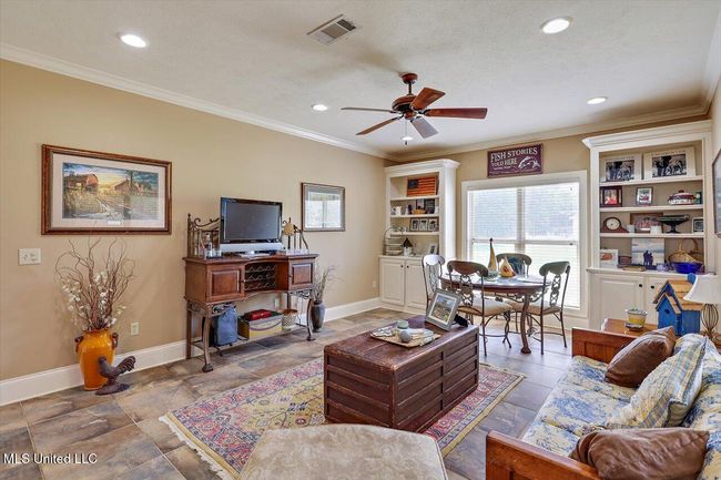 16-1012 Woodbridge Dr | Image 16