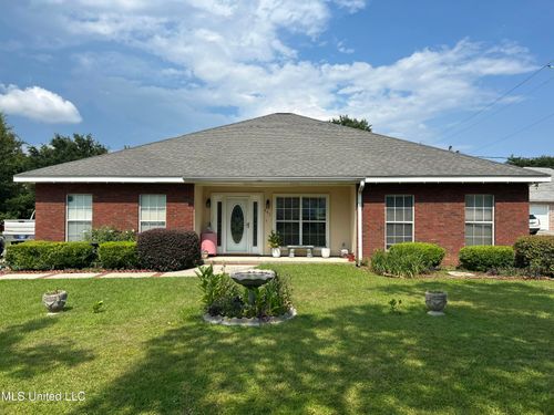 447 Russell Ave, Long Beach, MS, 39560-6023 | Card Image