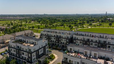 415 - 1711 Pure Springs Blvd, Condo with 2 bedrooms, 3 bathrooms and 1 parking in Pickering ON | Image 2