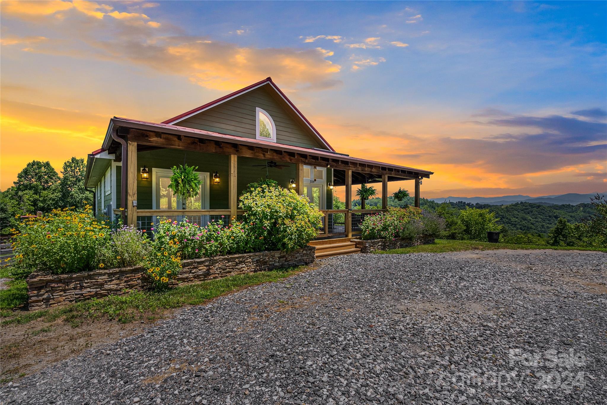 Cabin Hollow Dr, Marshall, NC 28753
