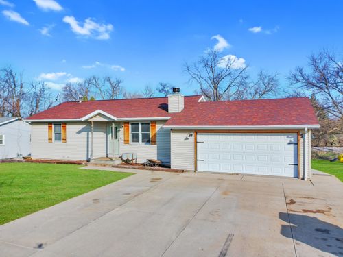 232 W Fremont St, DARIEN, WI, 53114-1540 | Card Image