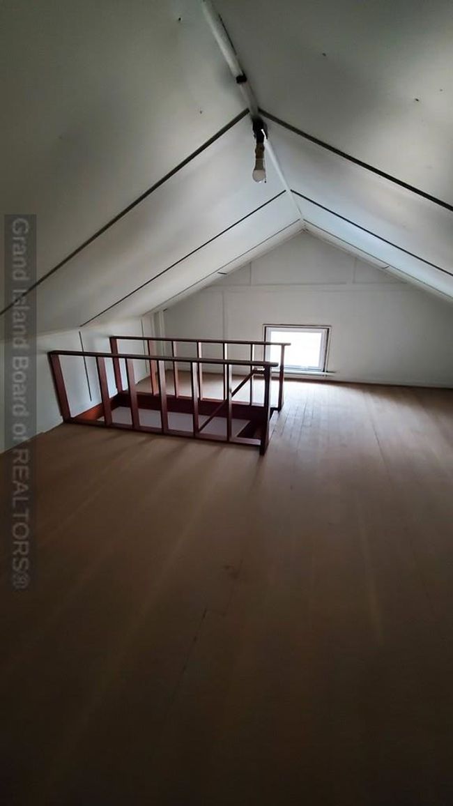 Finished attic/upstairs | Image 11
