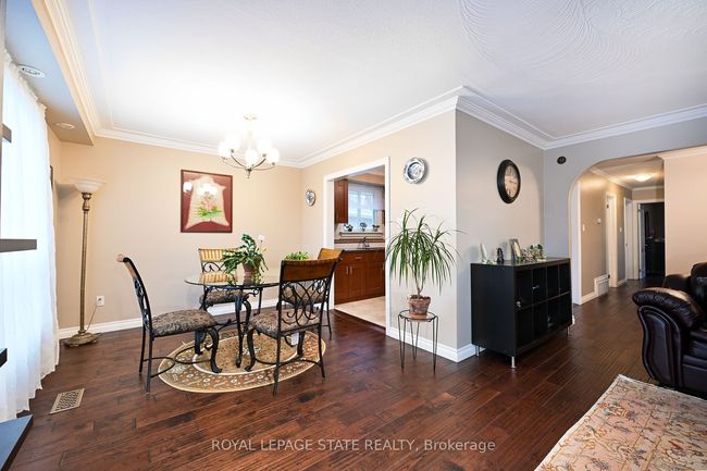 14 Joy Crt, House other with 3 bedrooms, 2 bathrooms and 4 parking in Hamilton ON | Image 10