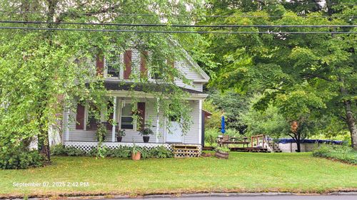 150 Main Rd, Brownville, ME, 04414-3107 | Card Image