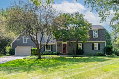 417 W Appletree Ct, House other with 4 bedrooms, 3 bathrooms and null parking in Mequon WI | Image 1