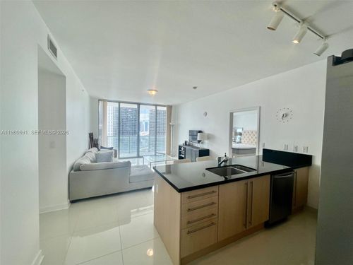 3223-1111 Sw 1st Ave, Miami, FL, 33130-5401 | Card Image