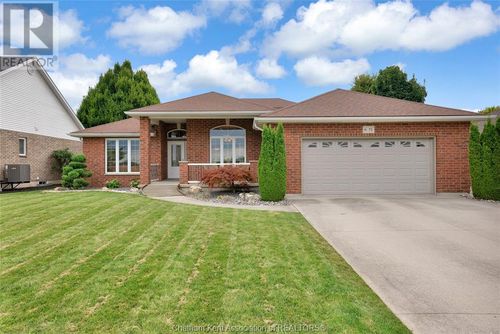 75 Henry O' Way, Chatham, ON, N7L5M6 | Card Image