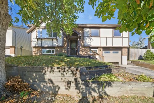 1708 Redwood Dr, Peterborough, ON, K9K1M3 | Card Image