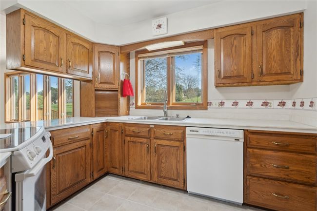 6405 Hillcrest Rd, House other with 4 bedrooms, 4 bathrooms and null parking in Cedar Rapids IA | Image 10
