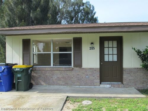 205 Phantasy Ave, Lake Placid, FL, 33852-9357 | Card Image