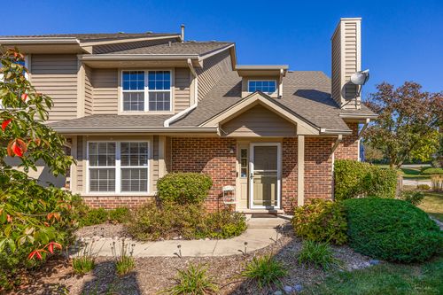 8020 Barrymore Dr, Darien, IL, 60561-5936 | Card Image