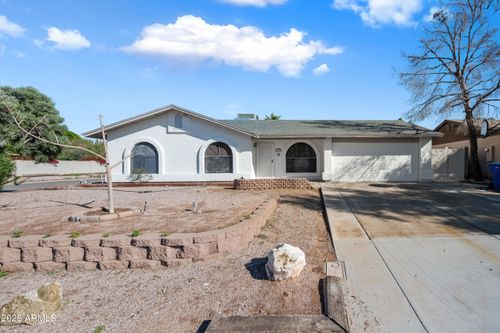 2211 N Bullmoose Dr, Chandler, AZ, 85224-2123 | Card Image