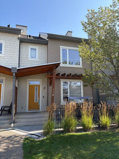 135 Chapalina Sq Se, Calgary, AB, T2X0L6 | Card Image