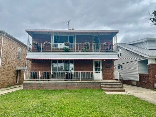 7414 Dorothy Ave, Parma, OH, 44129-3605 | Card Image