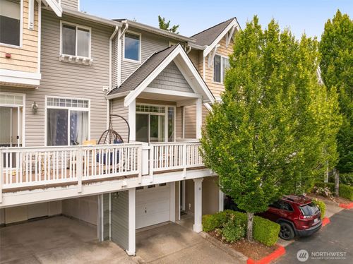 p2-23120 Se Black Nugget Rd, Issaquah, WA, 98029-7341 | Card Image