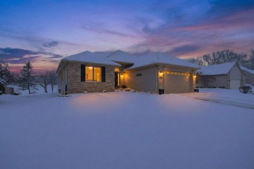 767 Berkshire Dr, Saline, MI, 48176-1091 | Card Image