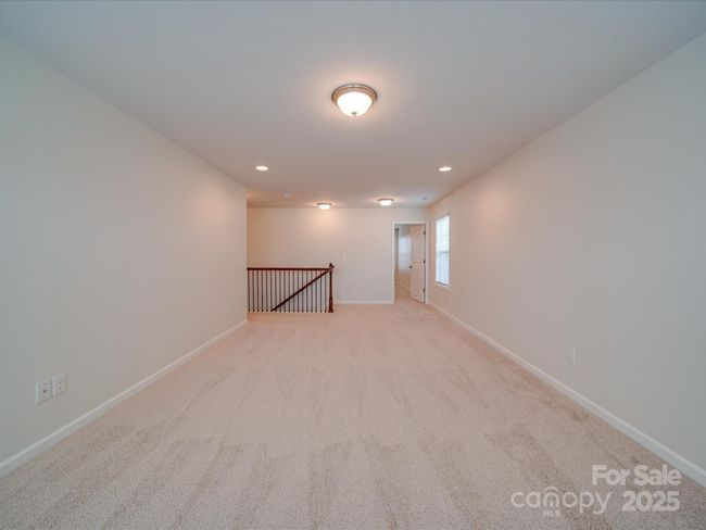 Bonus Room | Image 26