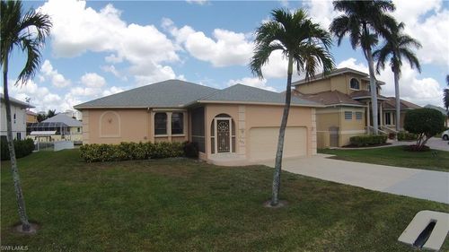 389 Heron Ave, NAPLES, FL, 34108-2115 | Card Image
