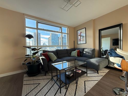 1701-438 Seymour St, Vancouver, BC, V6B6H4 | Card Image