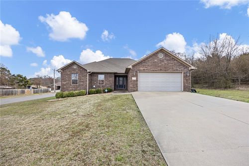 2708 Mobile Ave, Russellville, AR, 72802-2403 | Card Image