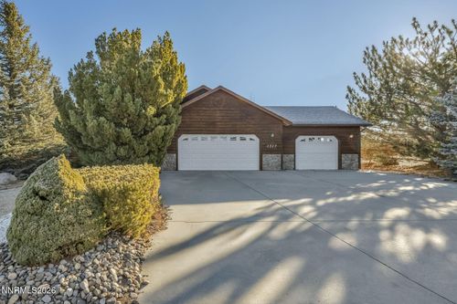 1317 Bridle Way, Minden, NV, 89423-8831 | Card Image