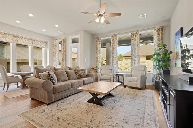 5118 Pomegranate Path, House other with 4 bedrooms, 3 bathrooms and 2 parking in Manvel TX | Image 7