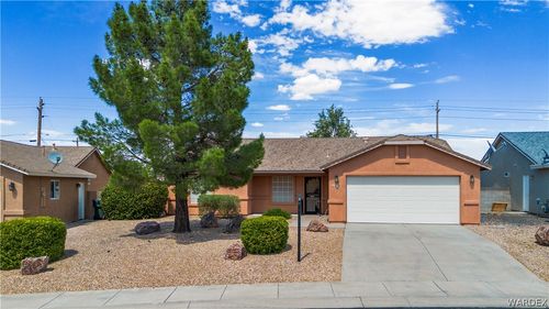 2158 Ranch Road, Kingman, AZ, 86401 | Card Image