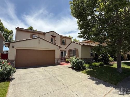 35 Newport Landing Drive, Novato, CA, 94949 | Card Image